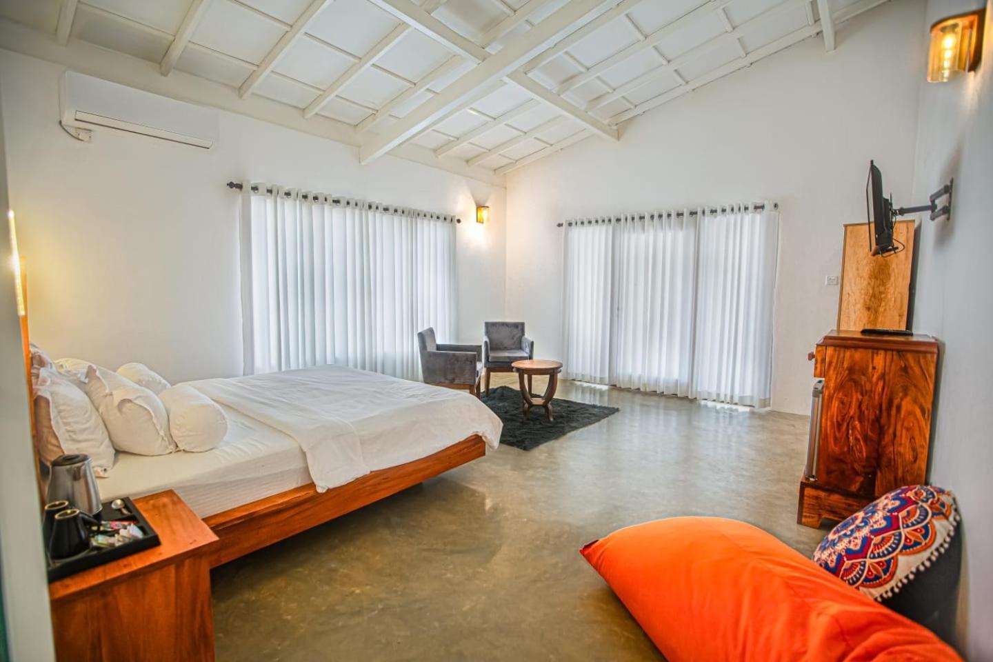 Sri Lanka Beach House Hotel Rathgama Exterior photo