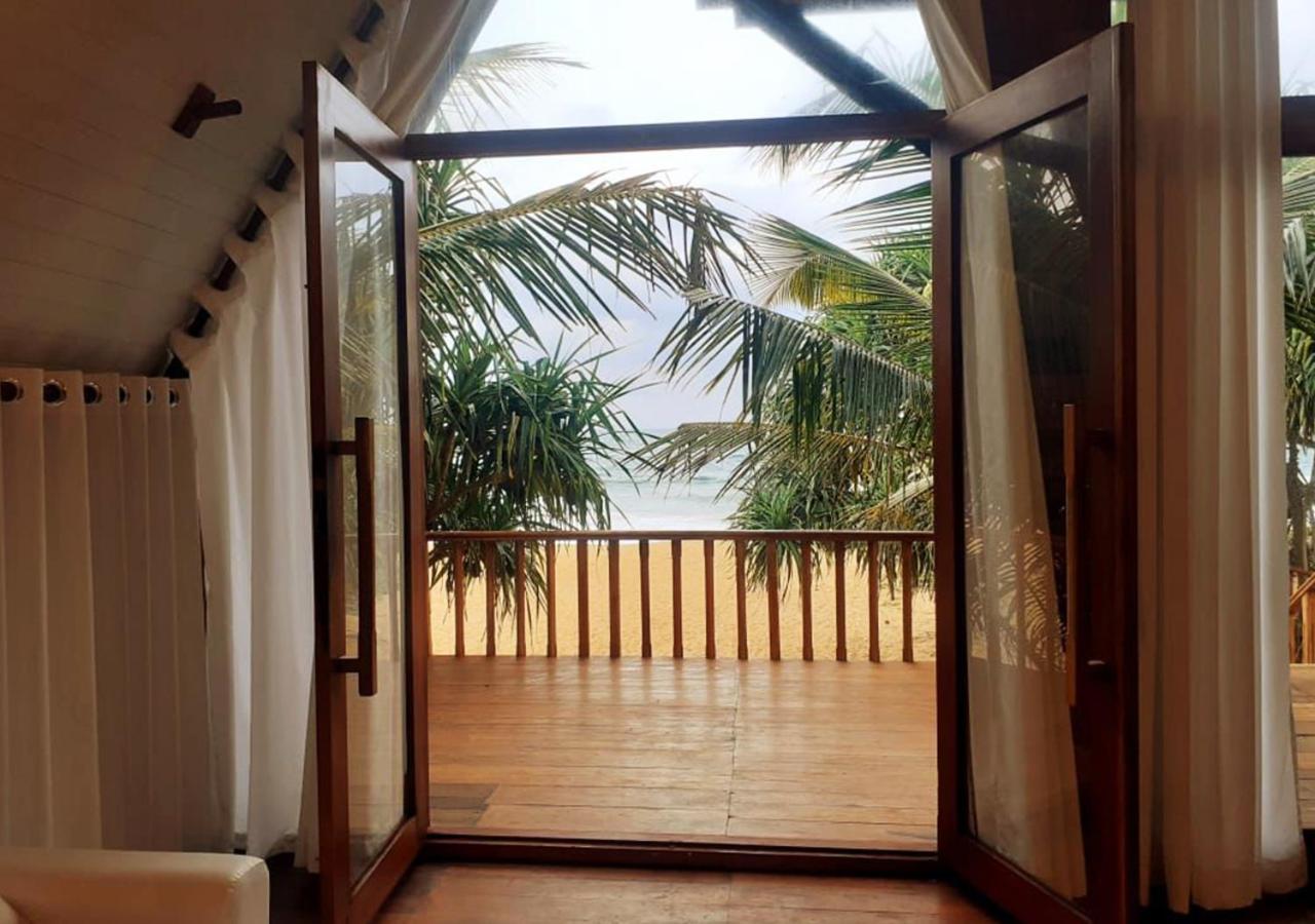 Sri Lanka Beach House Hotel Rathgama Exterior photo