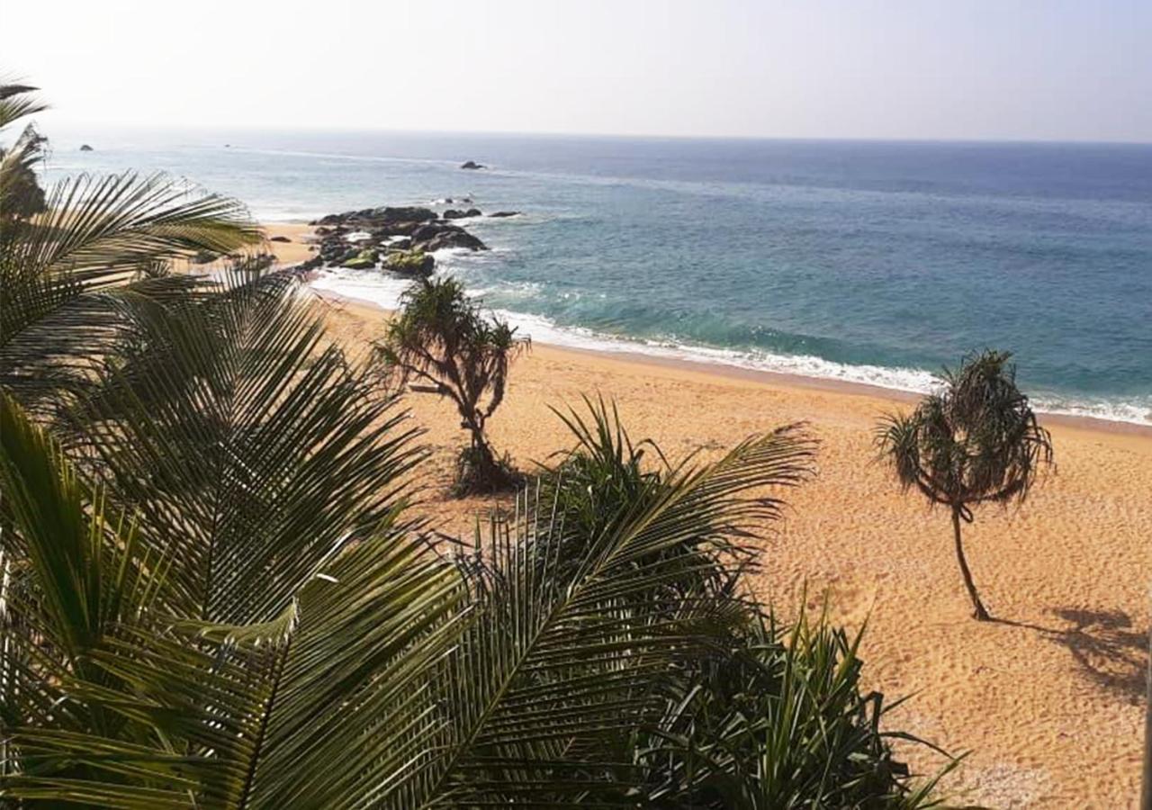 Sri Lanka Beach House Hotel Rathgama Exterior photo