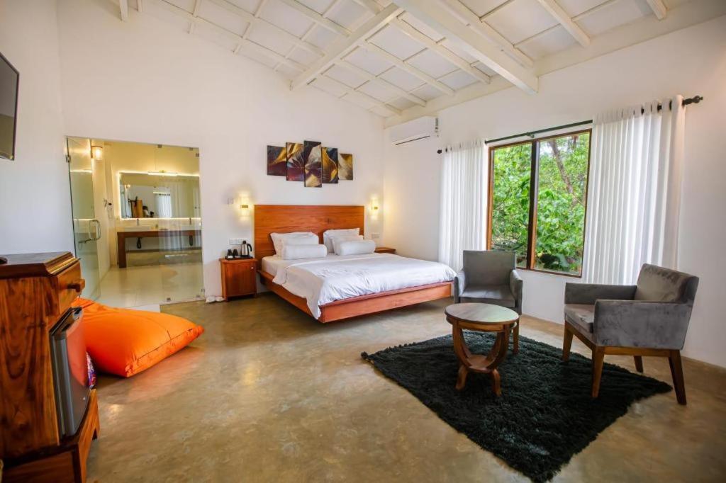 Sri Lanka Beach House Hotel Rathgama Exterior photo